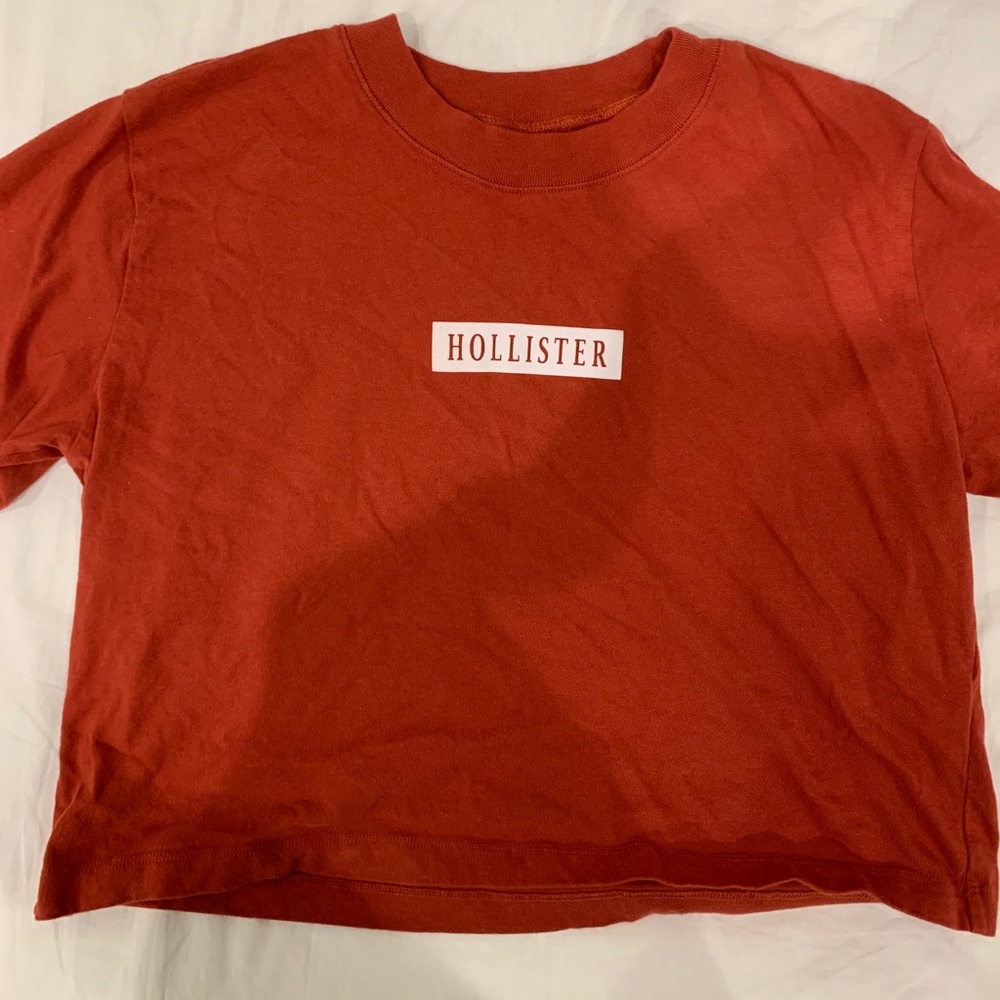 Cropped tee